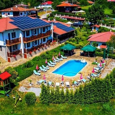 Family Complex Krisbo Hotel Donkovtsi Luaran gambar