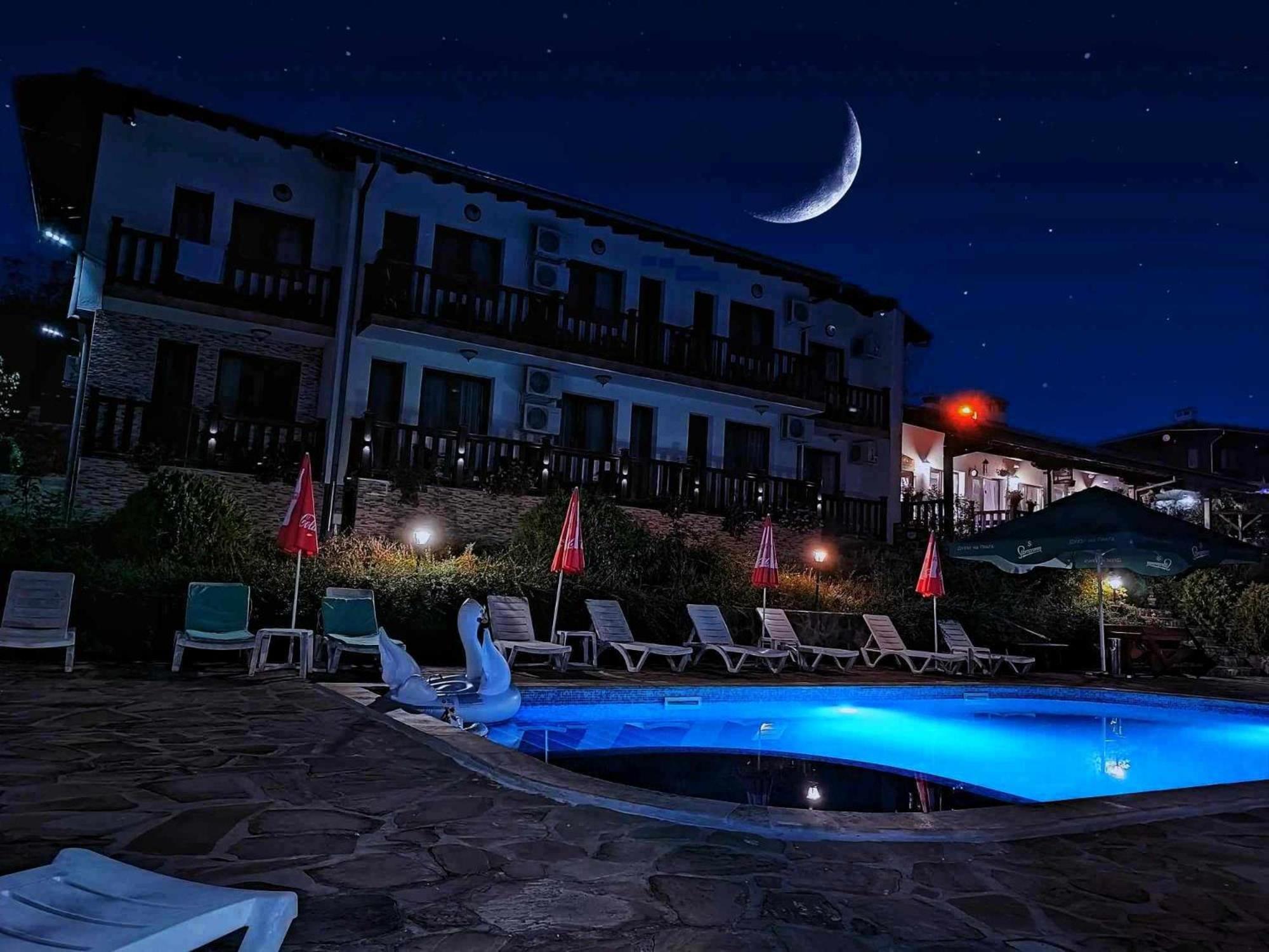 Family Complex Krisbo Hotel Donkovtsi Luaran gambar
