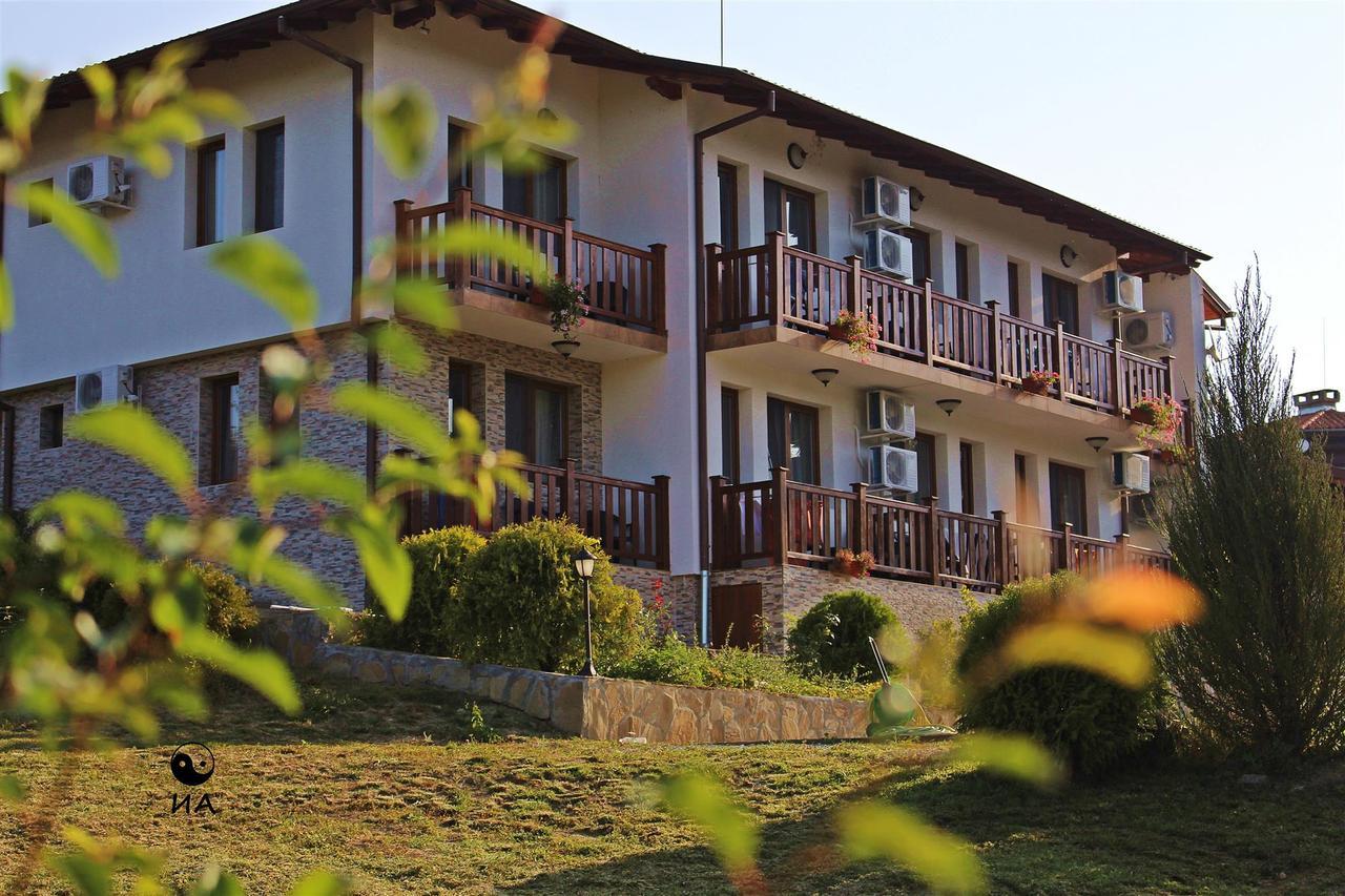 Family Complex Krisbo Hotel Donkovtsi Luaran gambar